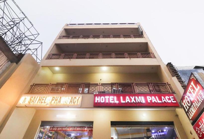בית מלון כפרי Oyo 67668  Laxmi Palace