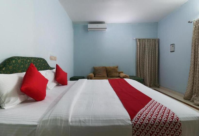 ホテル O Sandhra Apartments