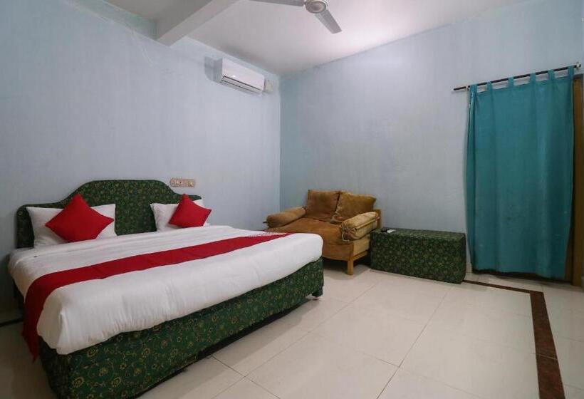 ホテル O Sandhra Apartments