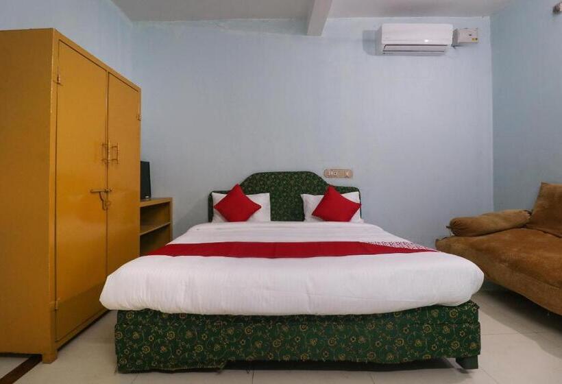 ホテル O Sandhra Apartments