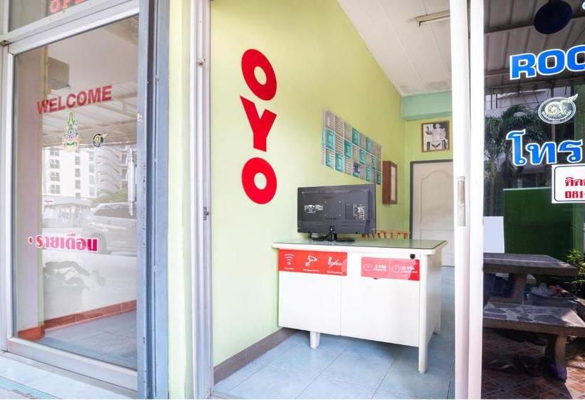 ホテル Oyo 815 Namchai House
