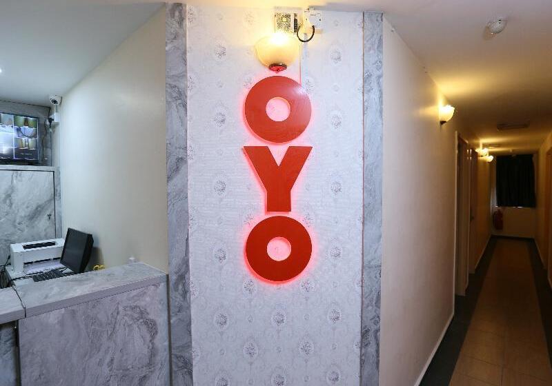 ホテル Oyo 89672 Eg  Jj