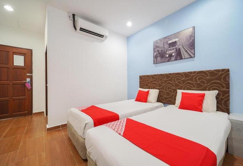 בית מלון כפרי Jma Ferringhi Beach