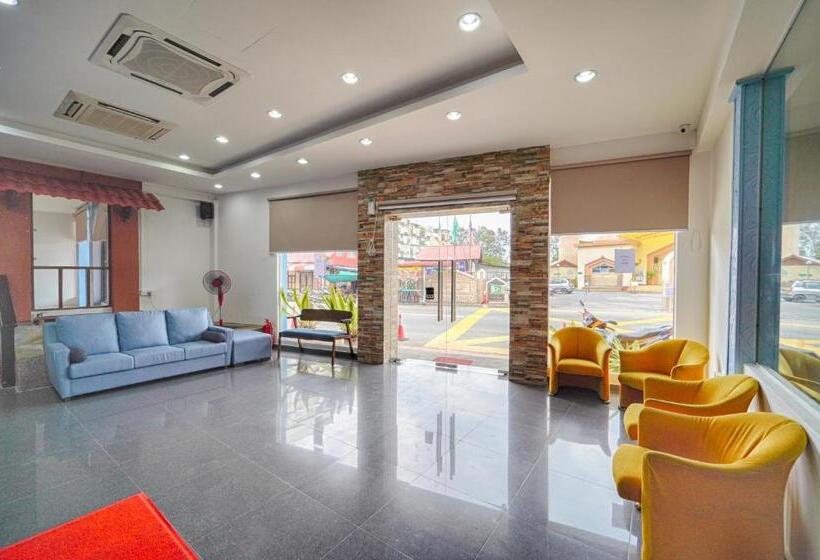 בית מלון כפרי Jma Ferringhi Beach