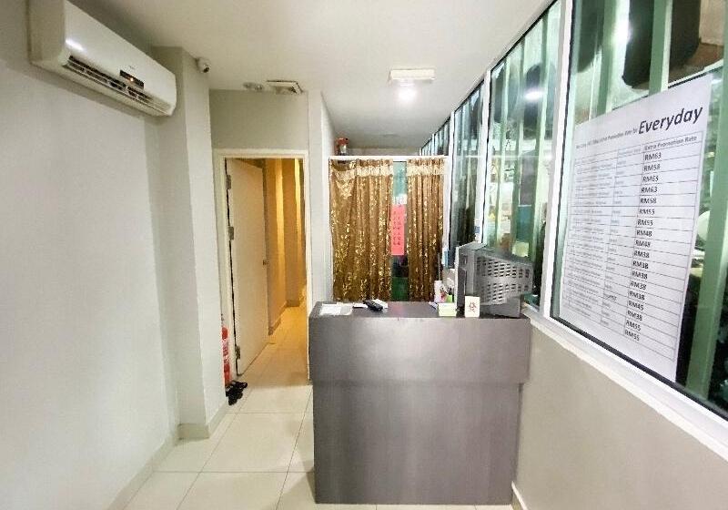 فندق Oyo 89950 365 Nice Stay