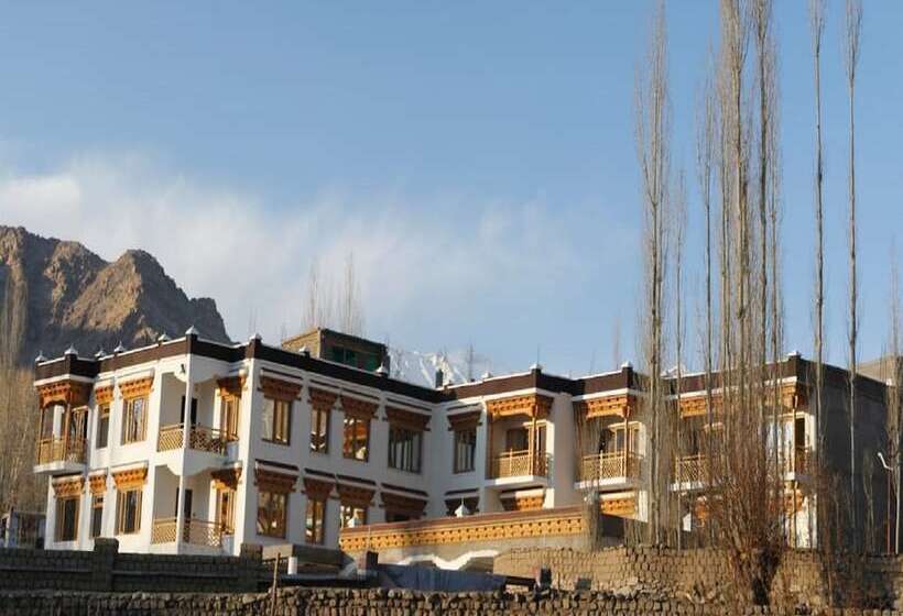 ホテル Paradise Ladakh