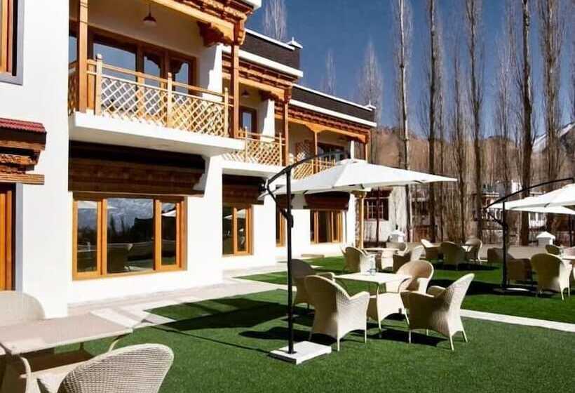 ホテル Paradise Ladakh