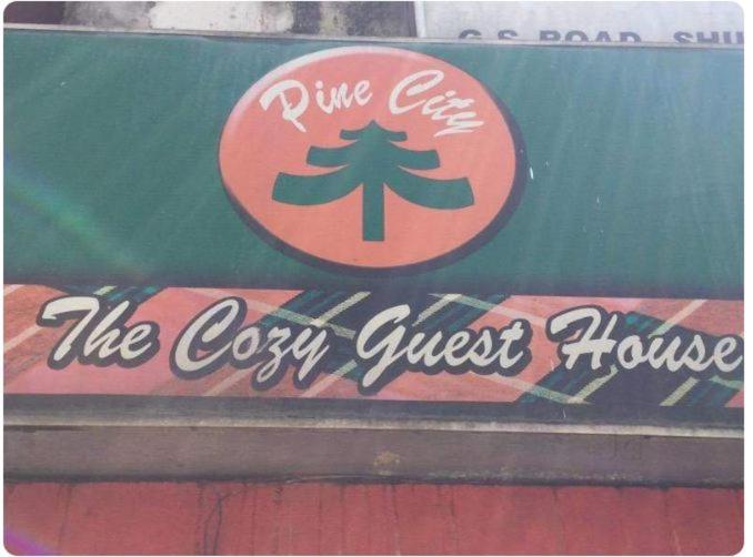 בית מלון כפרי Pine City