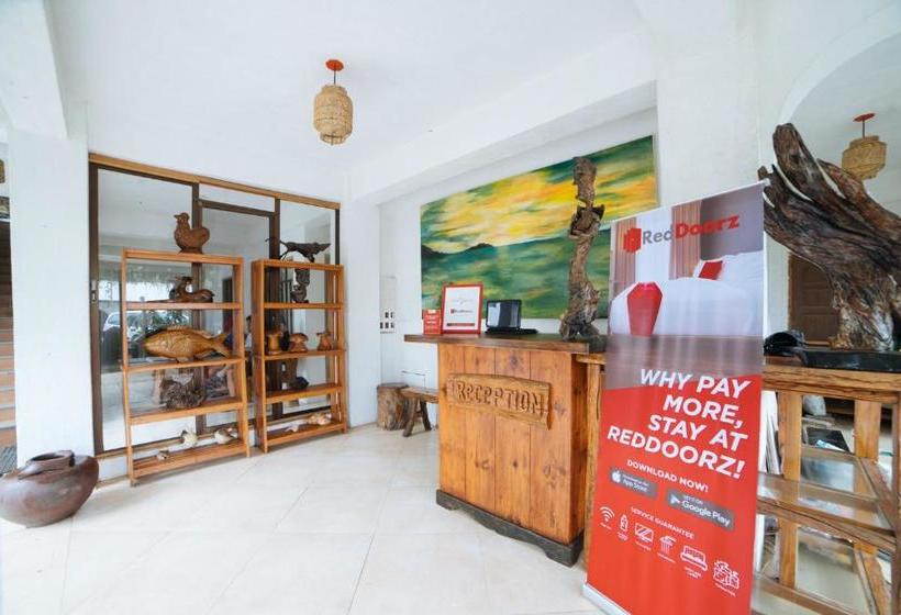 酒店 Reddoorz @ Sabang Beach Baler