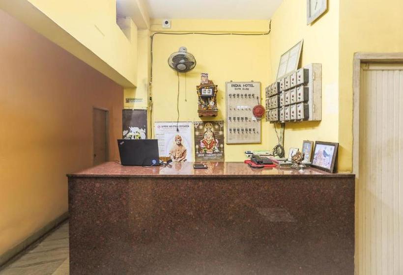 בית מלון כפרי Spot On 64940 India Extension Building