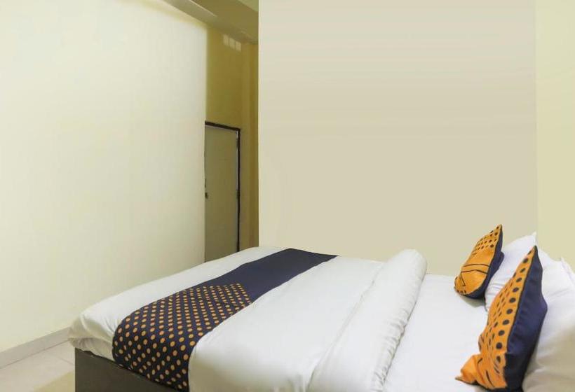 فندق Spot On 70980 Moon Guest House