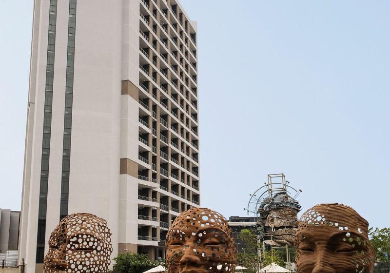 Отель The Capital Menlyn Maine Trilogy