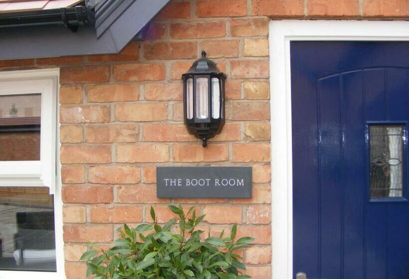 هتل The Manor House At Quorn