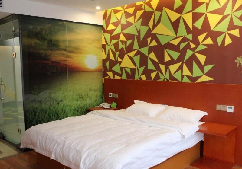 בית מלון כפרי Vatica Fuyang Linquan County Tenghui International City