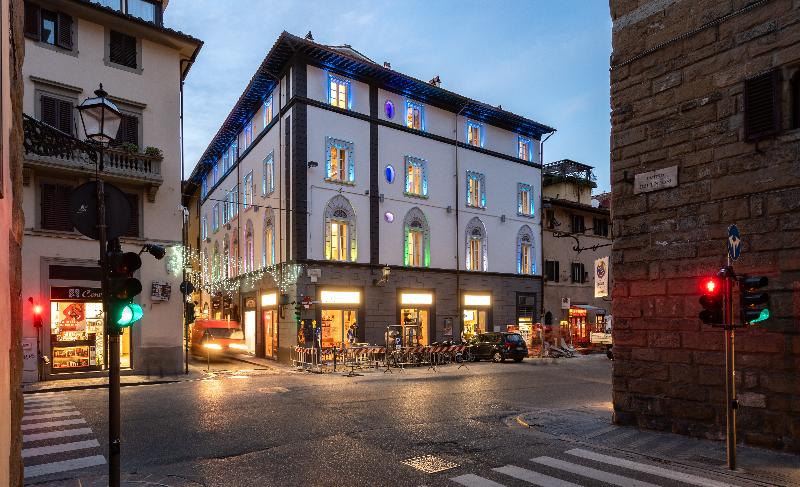 Kairos By Florence Art Apartments