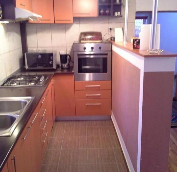 펜션 Atia Residence