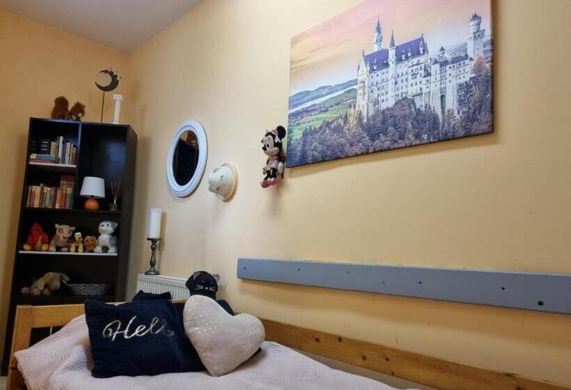 펜션 Atia Residence