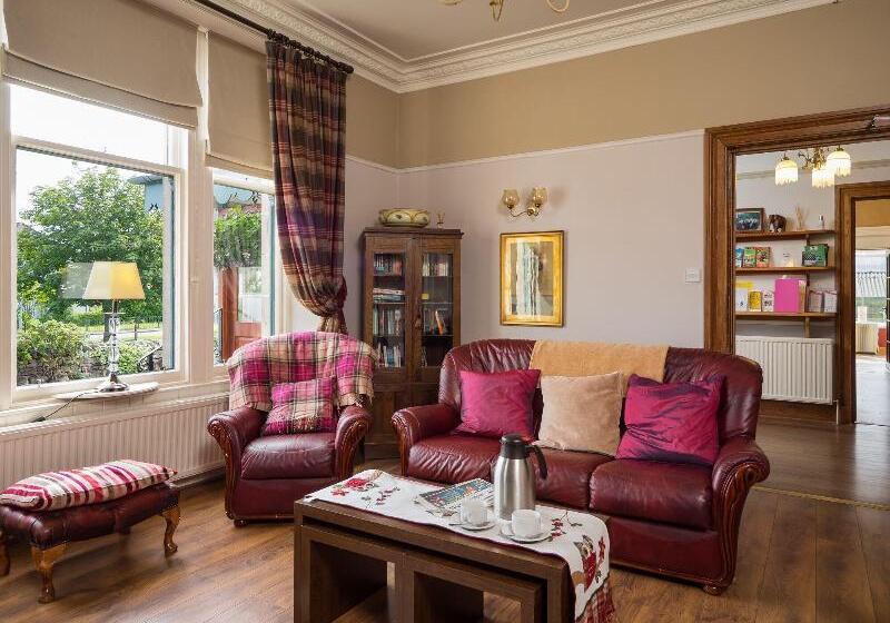 Пансион Cairngorm Guest House