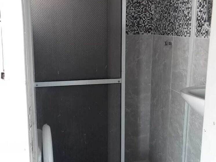 بنسيون Casa Do Meio Pousada