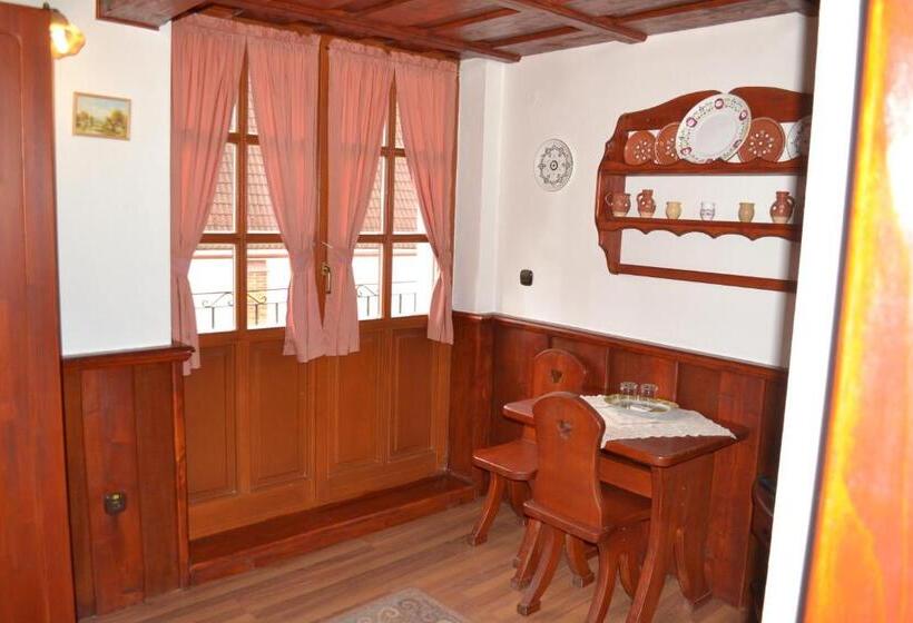 Пансион Penzión Grand, Self Check In