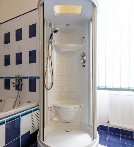 پانسیون Penzion Restaurant Atrium