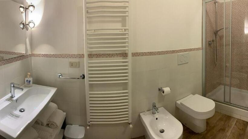 پانسیون Poggio Del Sole Guest House