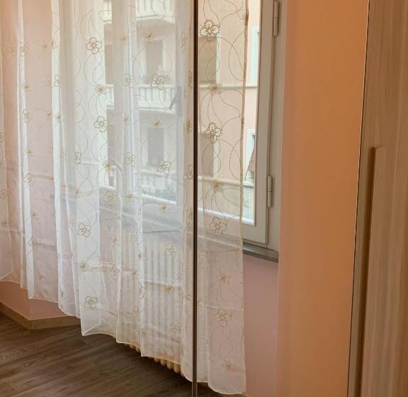 پانسیون Poggio Del Sole Guest House