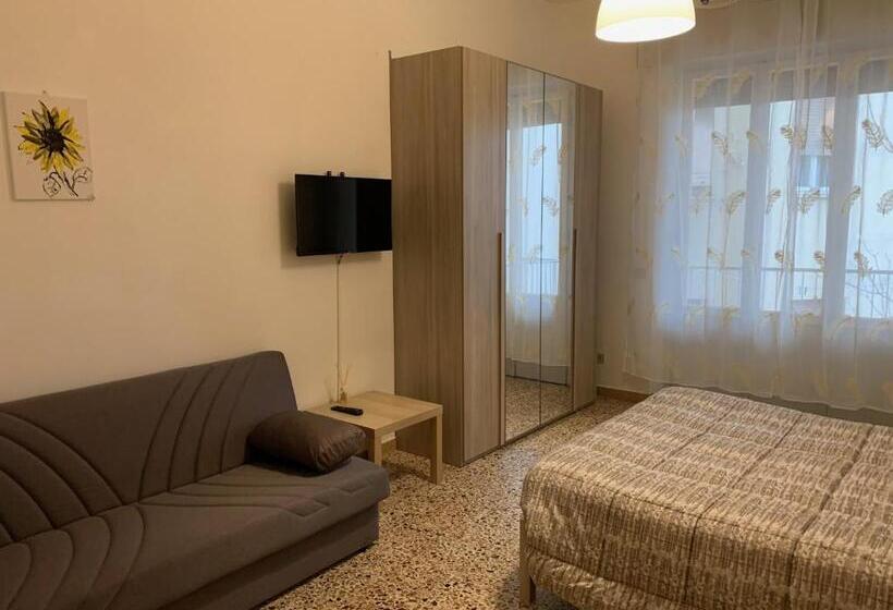 پانسیون Poggio Del Sole Guest House