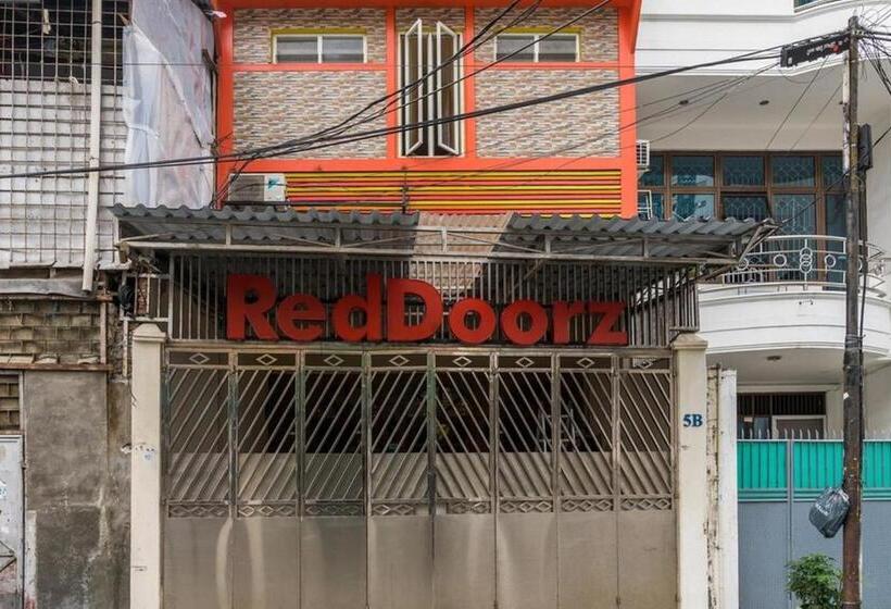 پانسیون Reddoorz Hostel Near Ltc Glodok