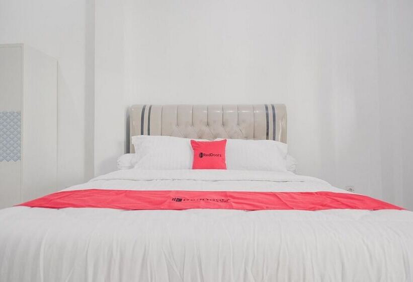پانسیون Reddoorz Syariah Near Arafah Hospital Jambi
