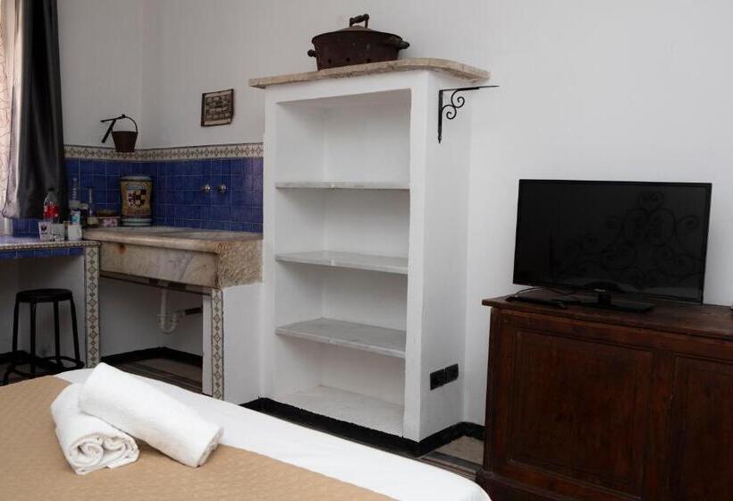 پانسیون White Lerici