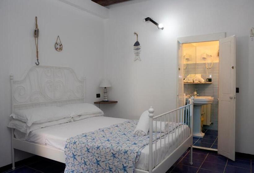 پانسیون White Lerici