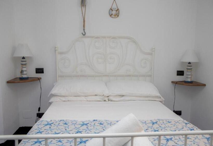 پانسیون White Lerici