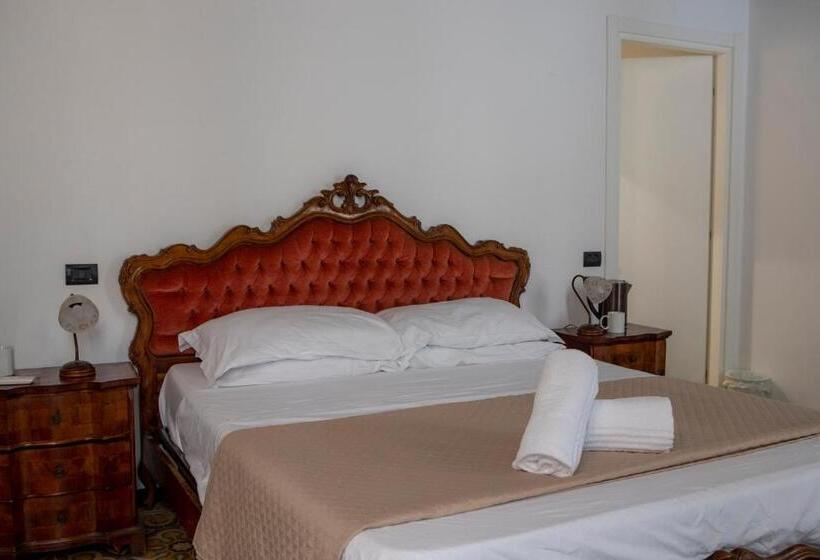 پانسیون White Lerici