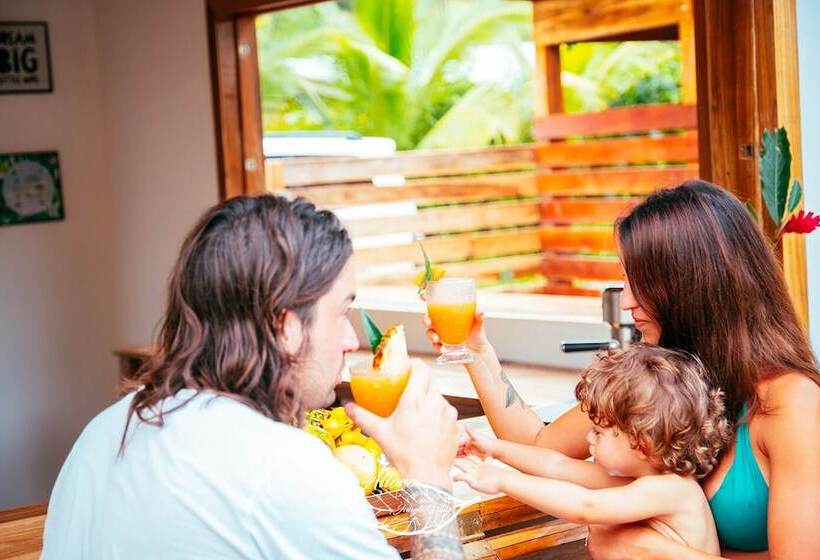 Alloro Jungle Villas