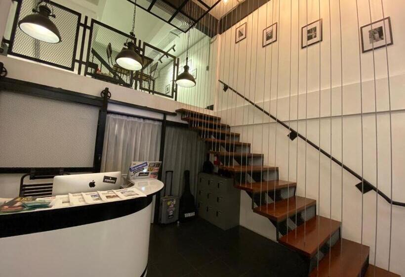 Backpack Hostel