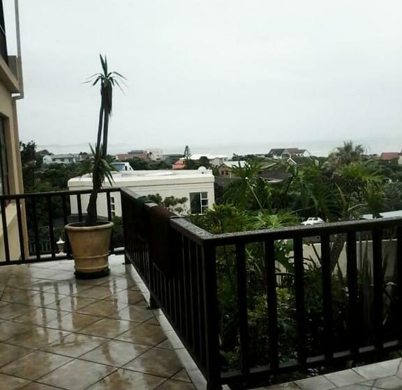 تختخواب و صبحانه 4 Carnoustie House