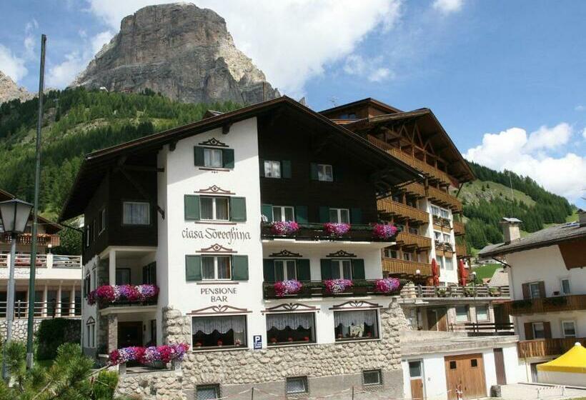 민박 Ciasa Soreghina