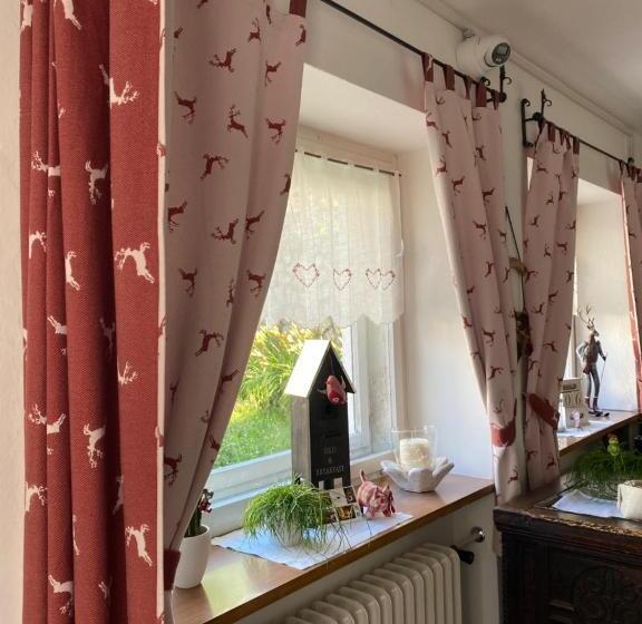 민박 Ciasa Soreghina