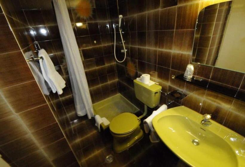 민박 Ciasa Soreghina