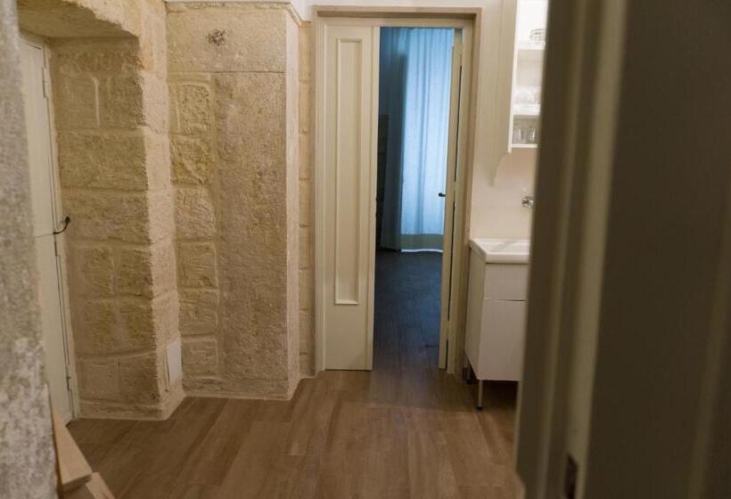 تختخواب و صبحانه Donato Rooms
