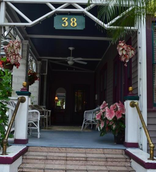 مبيت وإفطار Old Powder House Inn