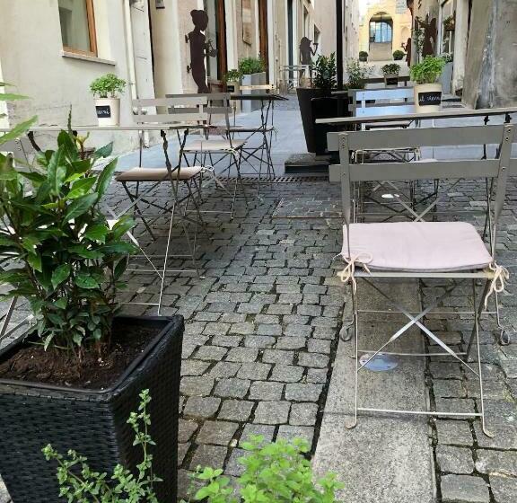 مبيت وإفطار R&b Il Viavai