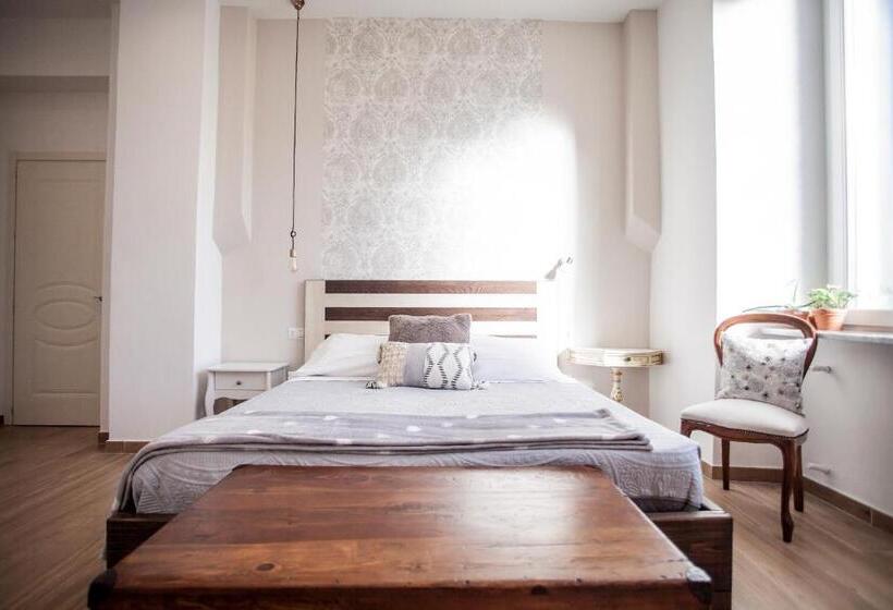 تختخواب و صبحانه The Railway 74