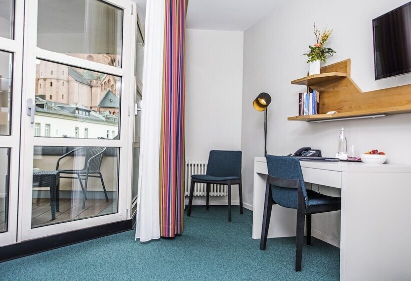 בית מלון כפרי Erbacher Hof, Bistum Mainz