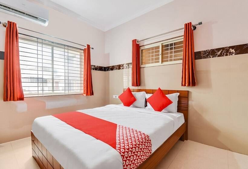 호텔 O Sri Sai Guru Comforts