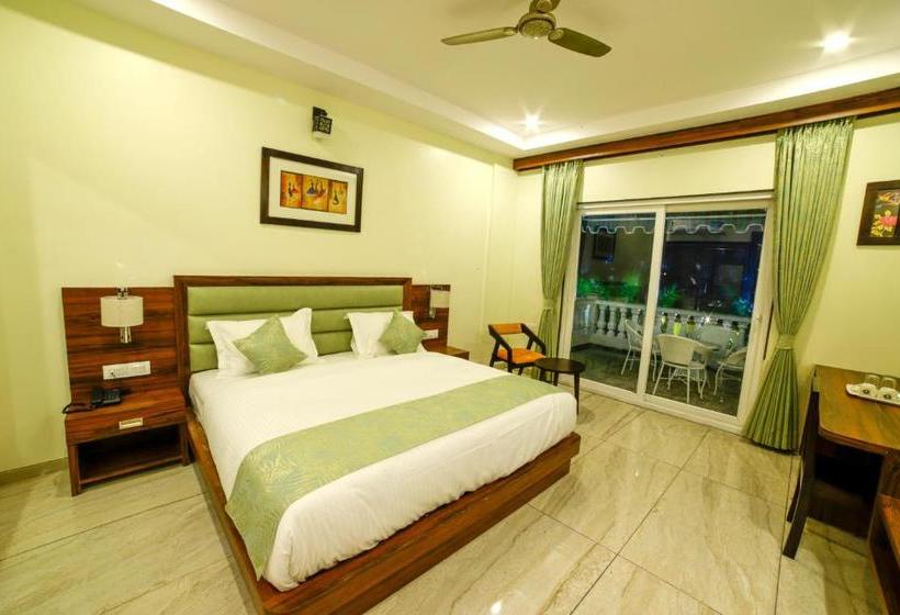 Отель The Green Genius Resort