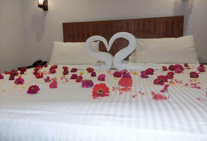 호텔 J7 Villaj Resort