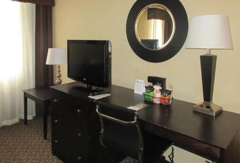 Отель Mainstay Suites