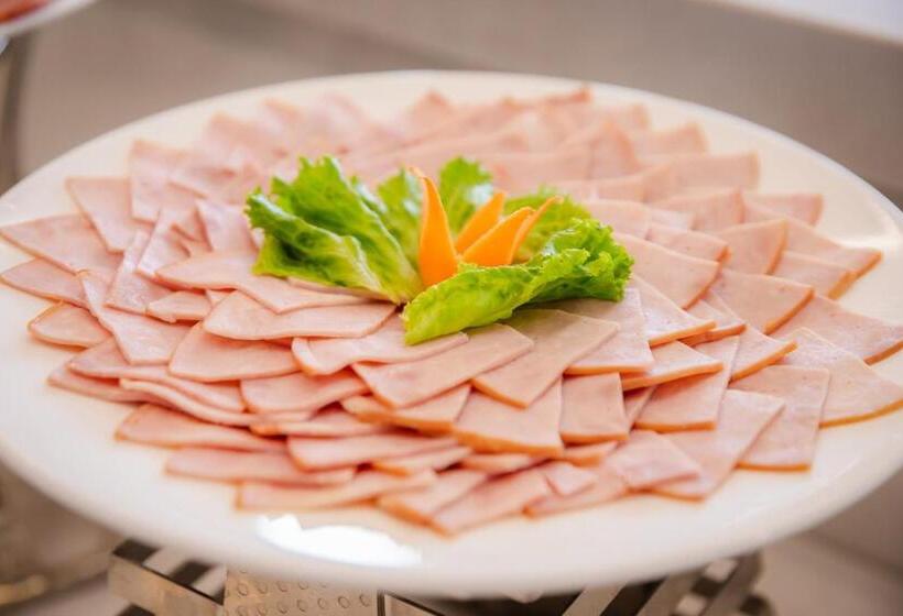 هتل Muong Thanh Grand Bai Chay